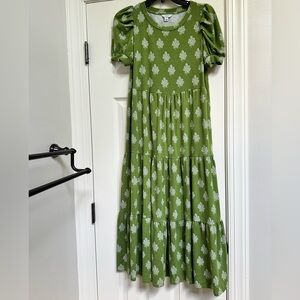 Crown & Ivy Puff Sleeve Maxi Dress